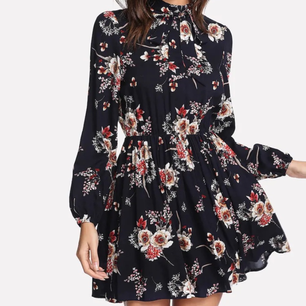 Tie Neck Flower Dress